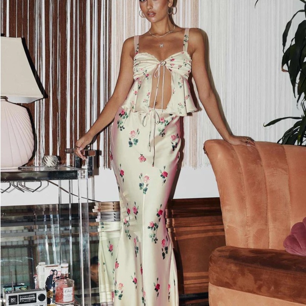 Princess Polly Floral Skirt Set in Cream and Pink
